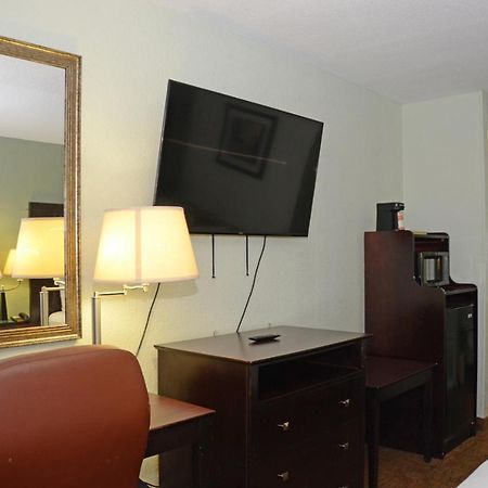 Quality Inn & Suites Covington Exterior photo