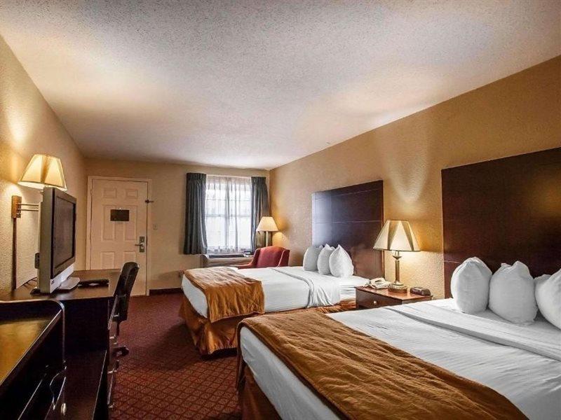 Quality Inn & Suites Covington Exterior photo
