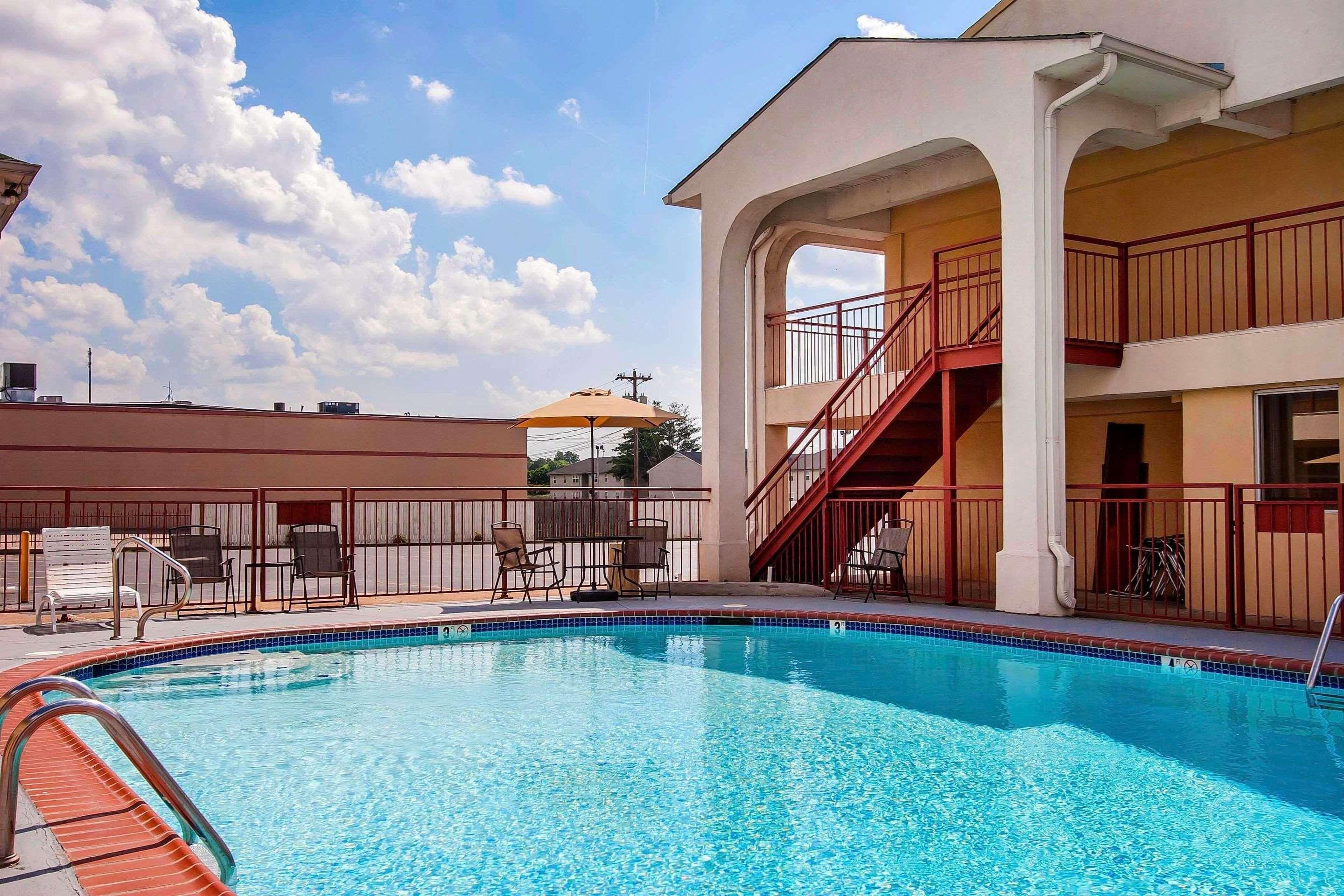 Quality Inn & Suites Covington Exterior photo